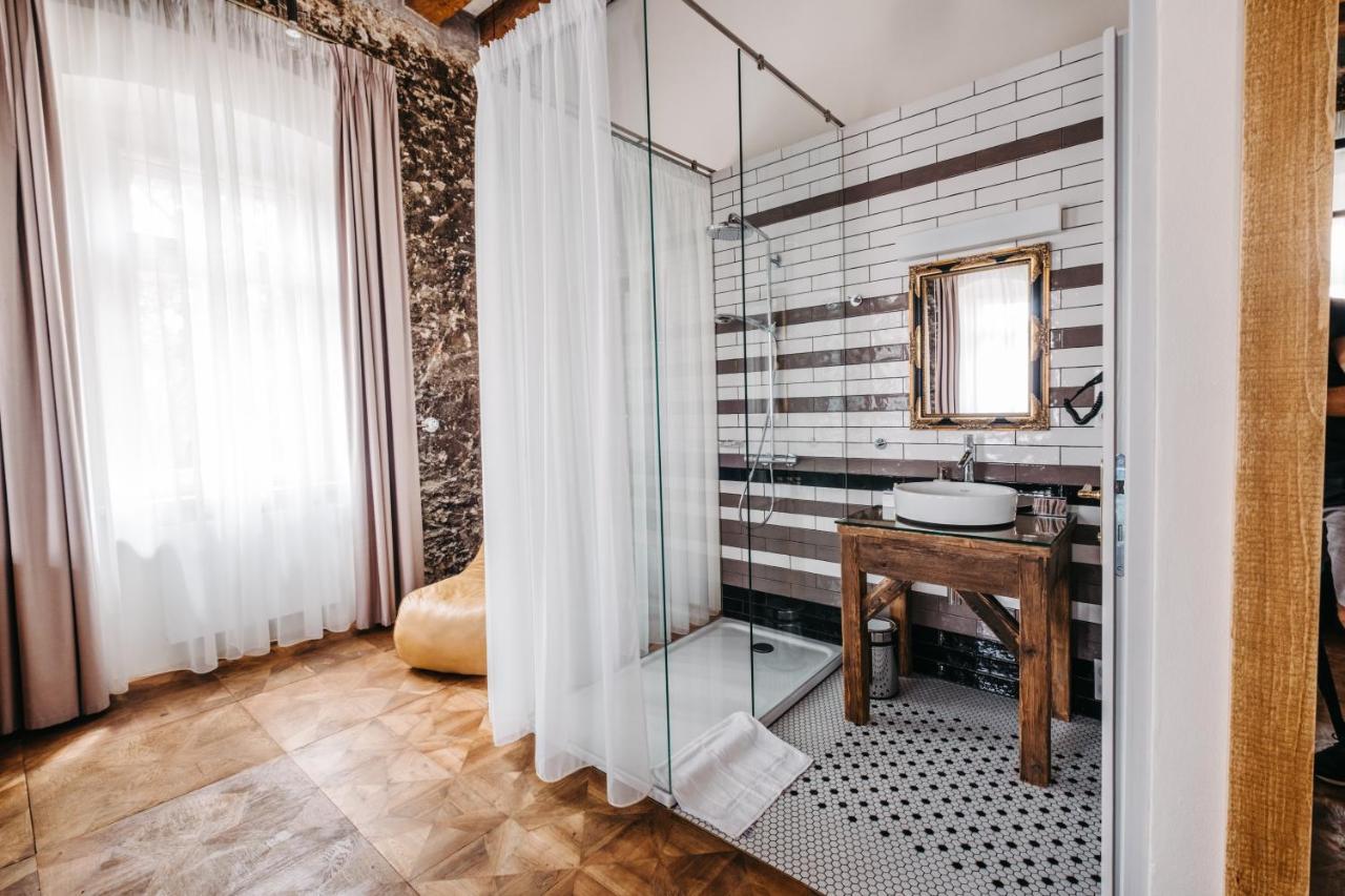 Boutique Hotel Corso Řevnice Zewnętrze zdjęcie