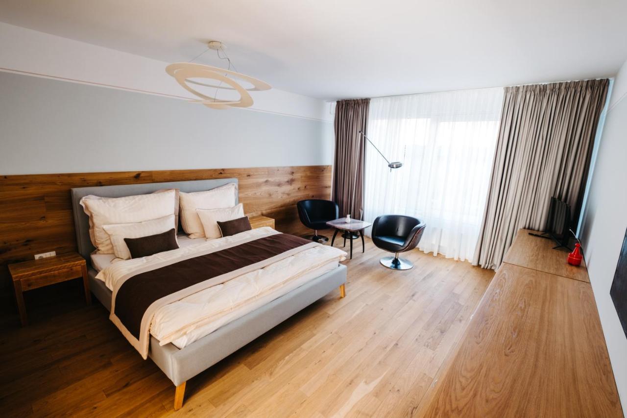 Boutique Hotel Corso Řevnice Zewnętrze zdjęcie