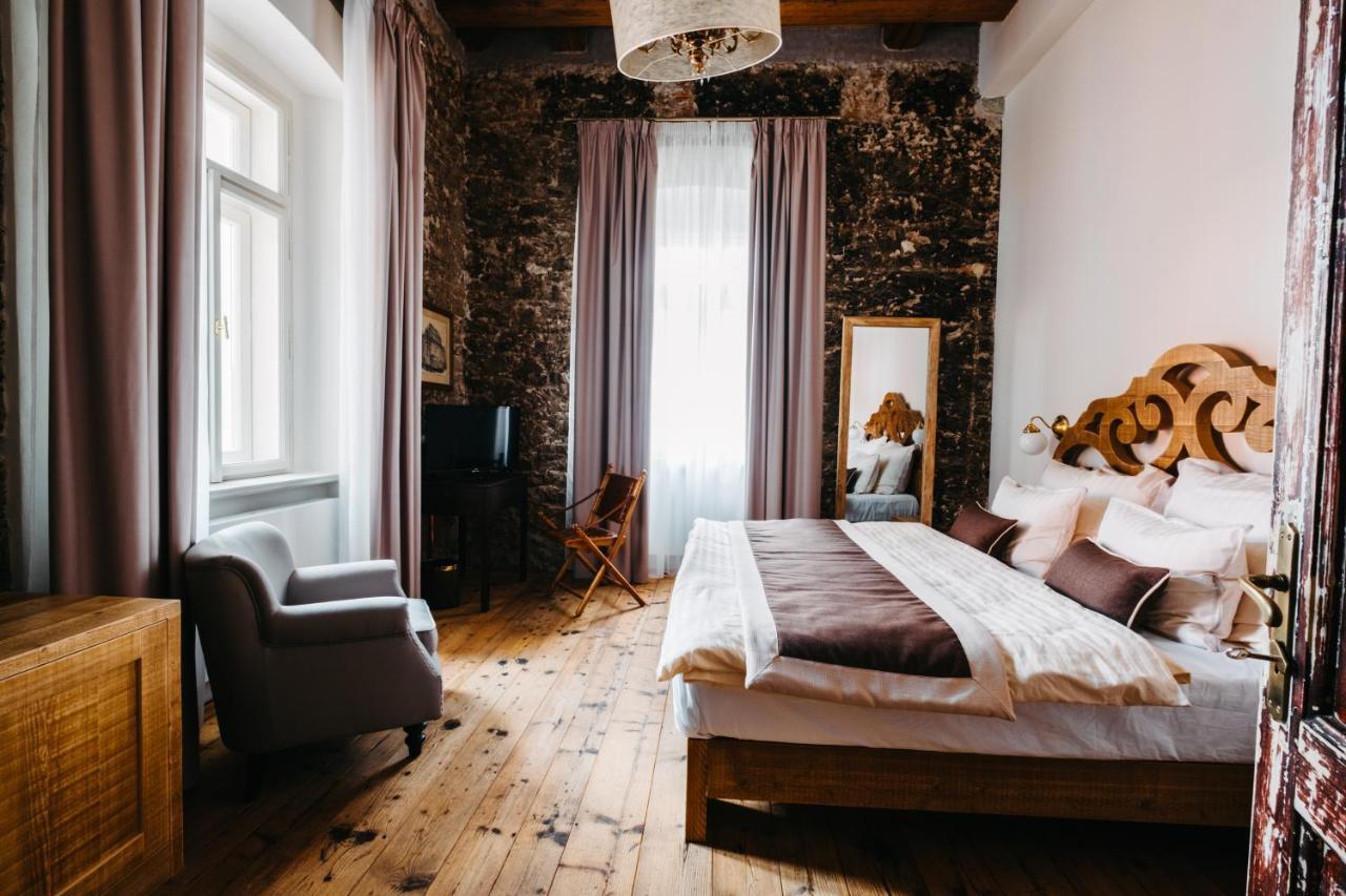 Boutique Hotel Corso Řevnice Zewnętrze zdjęcie